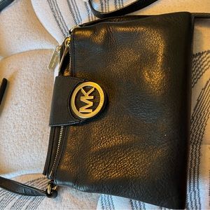 Michael kors cross body bag